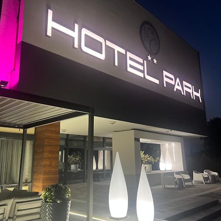 Hotel Park Opoczno Exterior foto